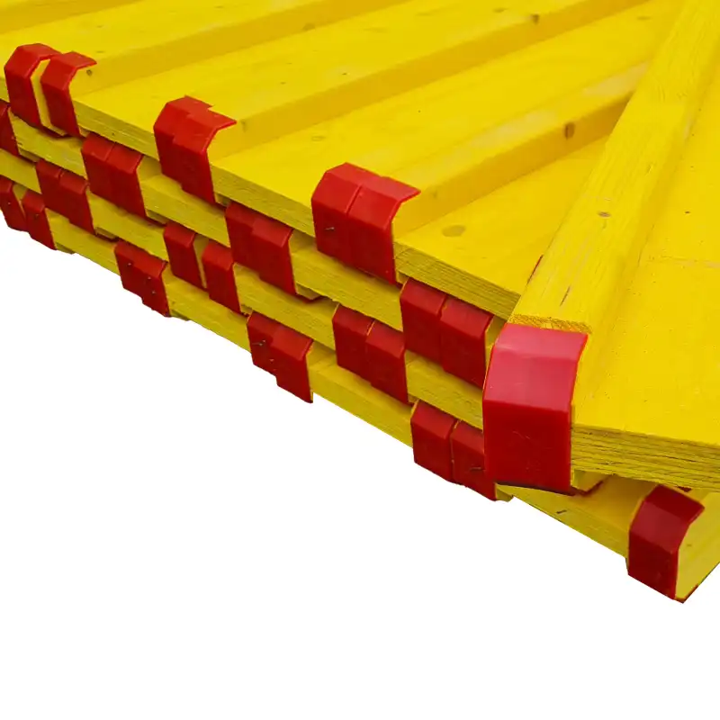 Dźwigar drewniany H20 okuty CN